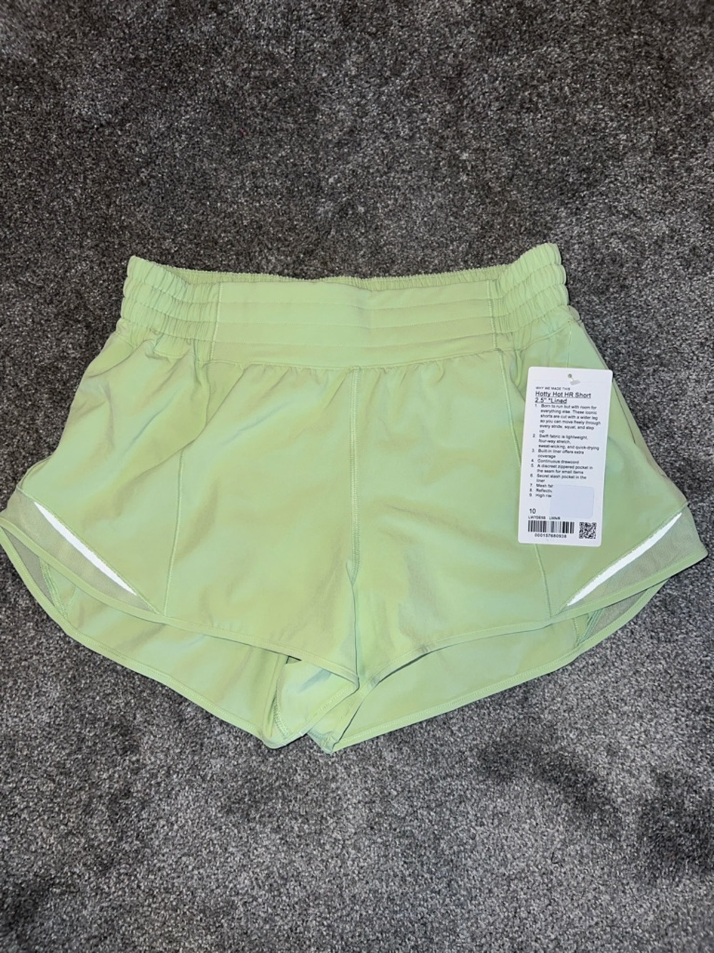 Lululemon Hotty Hot HR Short 2.5” Lined